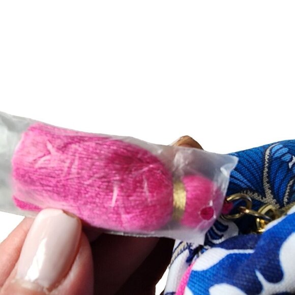 NWT Estee Lauder Makeup Bag with Eye Pencil, Mascara, Makeup Remover, Perfume - Picture 6 of 10